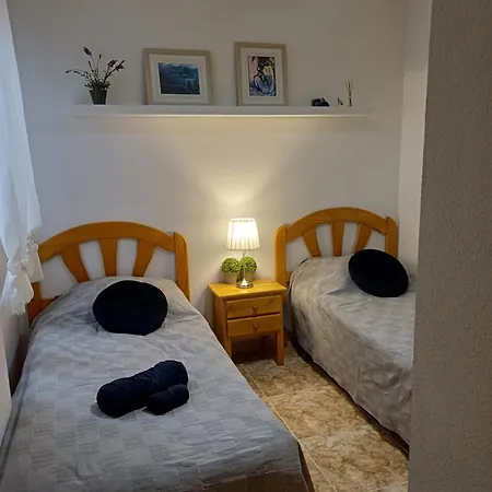 Playa Del Cura With A Free Parking Place تورّيفيِخا