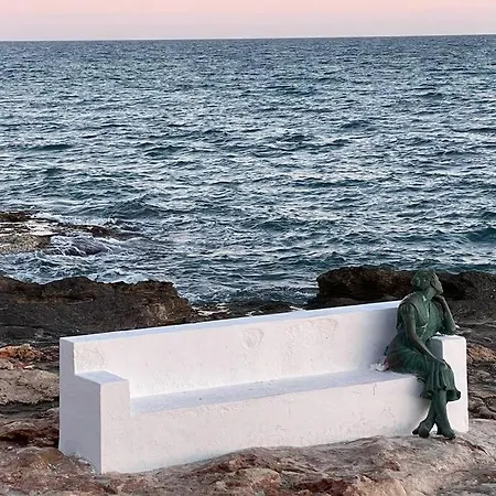 Playa Del Cura With A Free Parking Place *