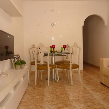 Playa Del Cura With A Free Parking Place Apartment